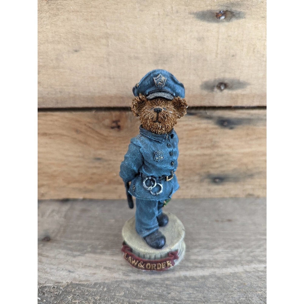 Vintage 2002 Boyds Bears Officer Grizzley...Law and Order figurine #228393